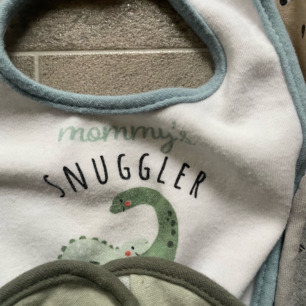 3/$20 Assorted Baby Bibs Set - Multi-Color - Picture 3 of 5